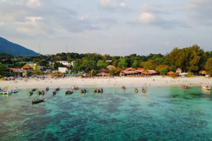 Learn how to enjoy the exotic beaches of Thailand without contributing to environmental degradation
